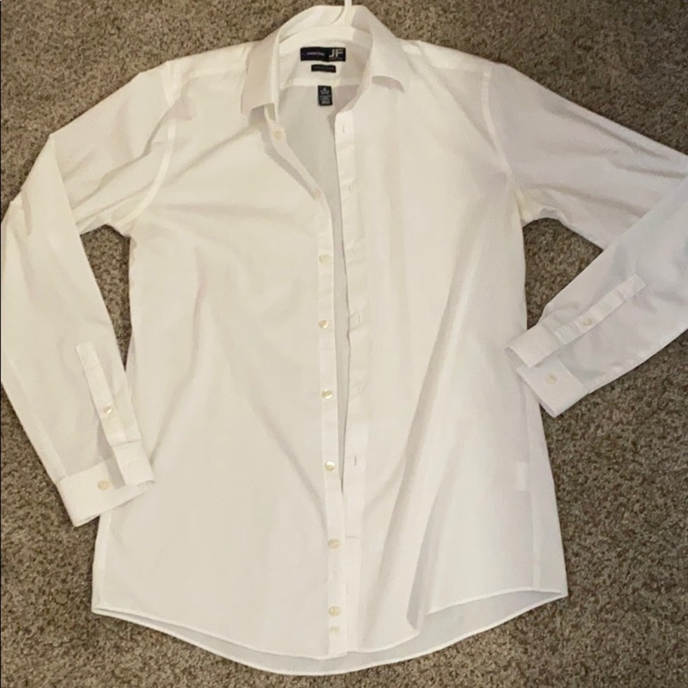 Super slim J. Ferrar Men’s Dress Shirt